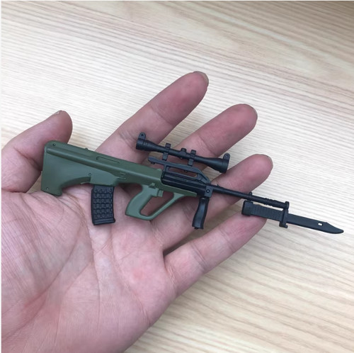 Scale aug gun - , model