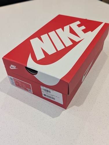 Nike empty shoe trainer box - empty,