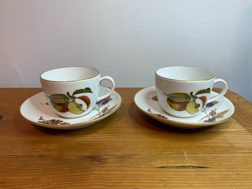Pair royal worcester - pair,