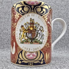 Royal Worcester - Queen