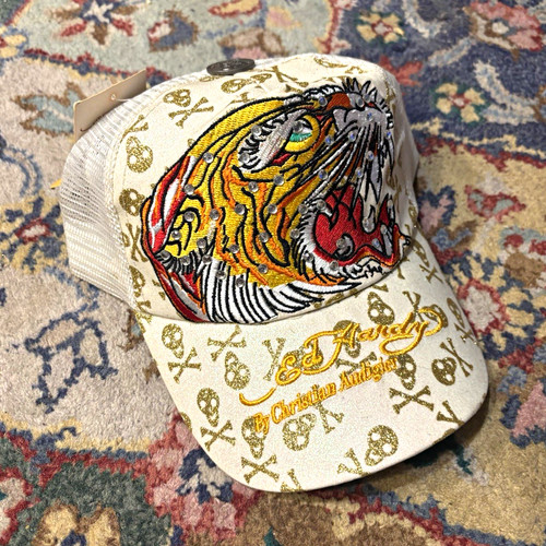 Hardy style white trucker - hardy,