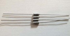 4 x MALLORY M39003-01-5466 0.1uF 50V 5% WET TANTALUM CAPACITOR (S4-208)