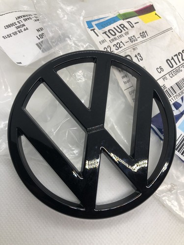 Golf mk1 logo badge - i,