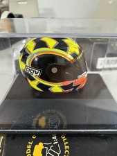 Minichamps 1/8 Valentino Rossi