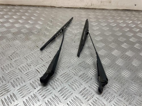 Rover metro gti pair of - rover,