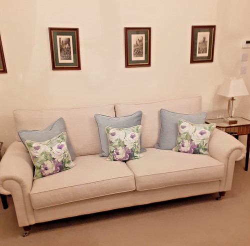Laura ashley kingston - laura,