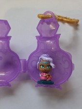 Shimmer and Shine. Teenie