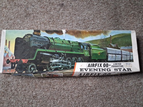 Airfix scale red stripe - scale,