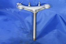 NORTON COMMANDO 850 TOP YOKE C/W STEM  (ANG TYPE) 06-4080 NEW