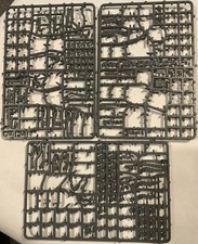 Warhammer 40K - Tau Empire - BRAND NEW Fire Warriors + Drones SPARES (R22)