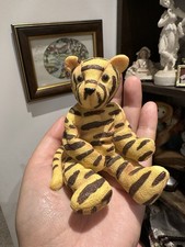 LOVELY 1999 TREASURED PALS TIMMY THE TIGER ORNAMENT FIGURE