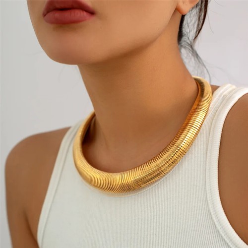 Chunky choker necklace torque - chunky,