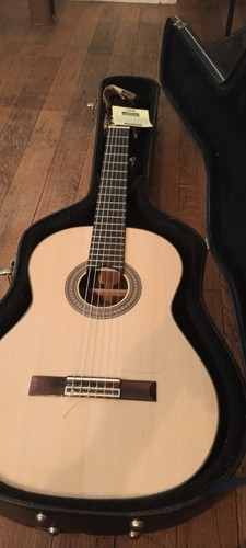 Cordoba classical guitar - ,