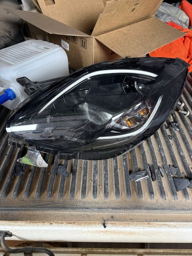 Ford puma headlight headlamp - puma,