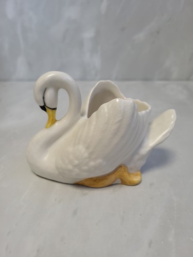 Vintage sylvac ceramic swan - ceramic,