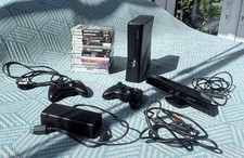 Xbox 360 + Kinect Sensor - 2