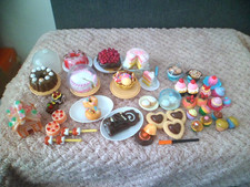 ASSORTED  CHOC -CAKES & CUPCAKES  STANDS  & COVERS  + XMAS HOUSE  TOPPERS  EX