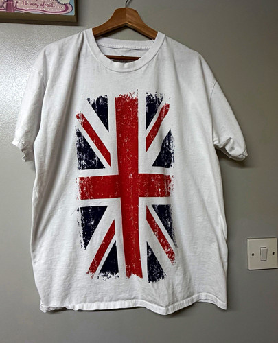 Men white union - jack, flag