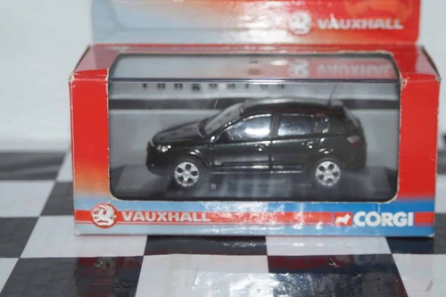 Vanguards vauxhall astra green - vauxhall,