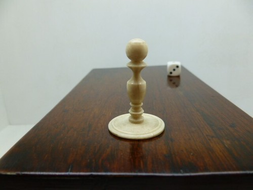 Bone chess pawn - pawn, antique