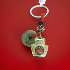 Chinese Lucky Cat Keyring