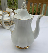 Royal Albert Val D'or-various FREEPOST