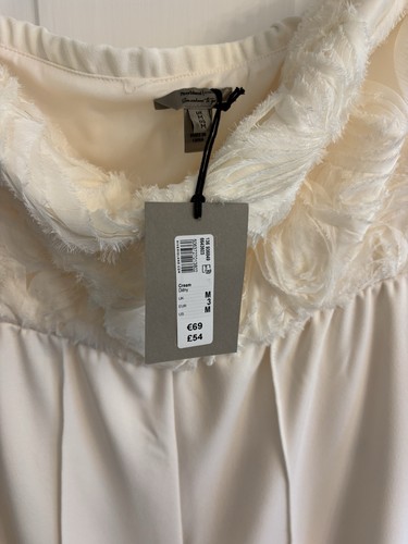 Beautiful cream river island - river,