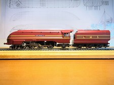 Hornby R.767 - LMS 4-6-2 'King