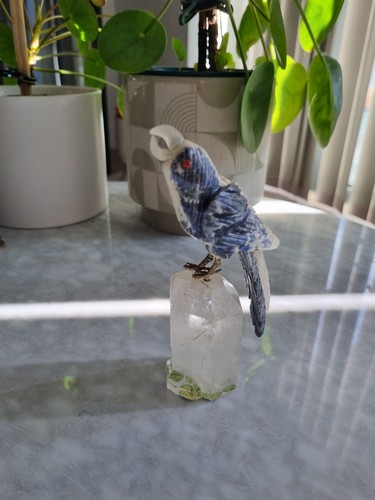 Carved gemstone bird - gemstone,