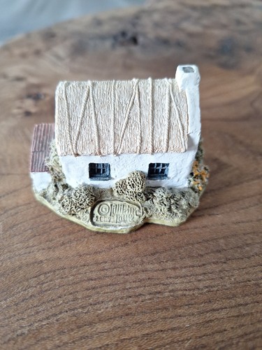 Lilliput lane donegal cottage - lilliput,