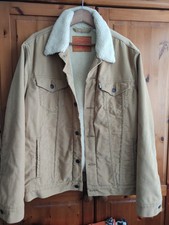 Levi's Men's Trucker Sherpa Fleece Lined Corduroy Beige Jacket Size L.
