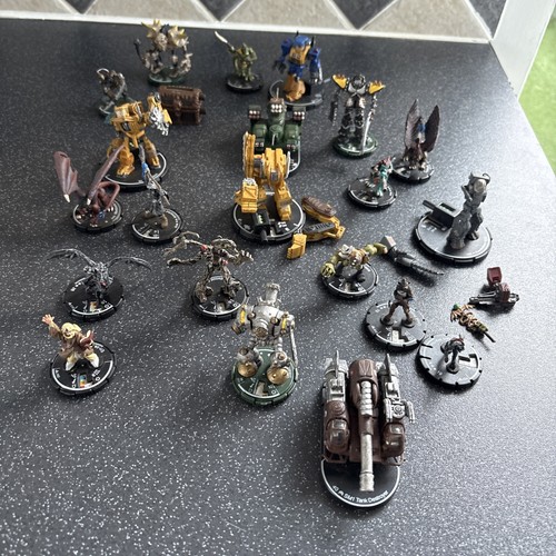Wizkids figure bundle
