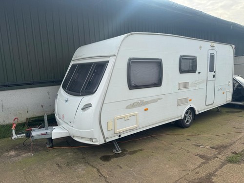 Lunar quasar 524 - 4, berth