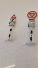 VINTAGE GILTOY GILCO DIE CAST METAL SIGNS X2. RAIL CROSSING / MAJOR ROAD AHEAD