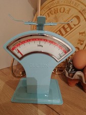 Retro Dulton Kitchen Scale