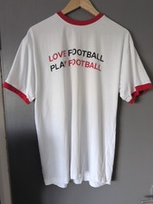 EA SPORTS FIFA Love Football Play Football T-shirt. Very Rare  XL . Game Promo