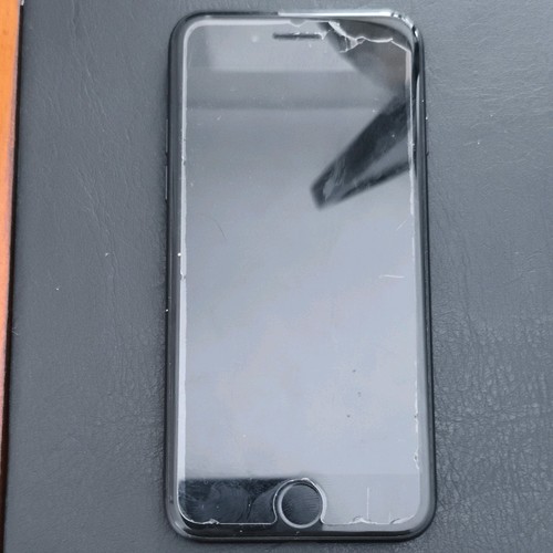 Iphone 32gb black - 7,