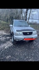 Suzuki Grand Vitara Breaking