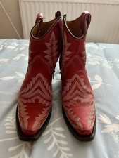Women's Red Embroidered Cowboy
