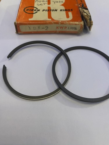 Yamaha yds2 pair piston - of,