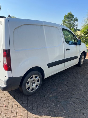 Peugeot partner van - peugeot,