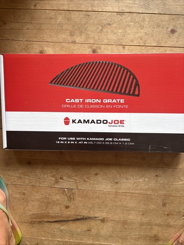 Kamado joe half - kamado, half-moon