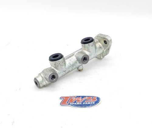 Brake master cylinder - master,