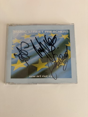 Manic street preachers signed - manic,
