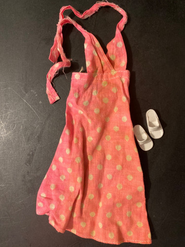 Pedigree sindy doll - sindy, clothes