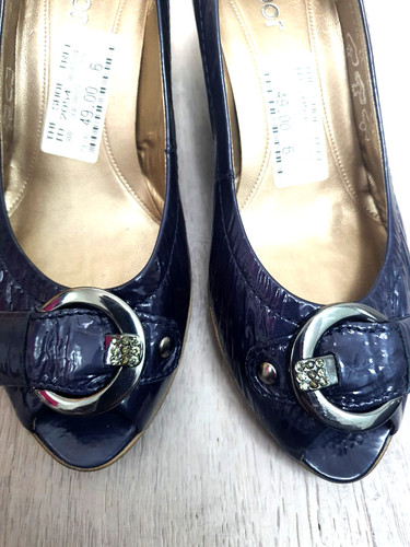Brand new navy gabor - brand,