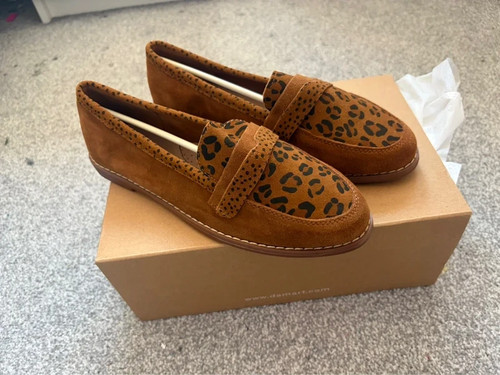 Damart leopard print faux