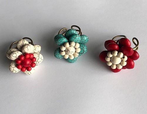 Set three howlite rings - of,