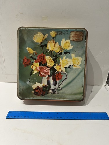 Vintage biscuit tin - vintage.,
