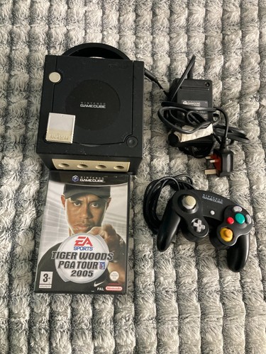 Nintendo gamecube console - nintendo,
